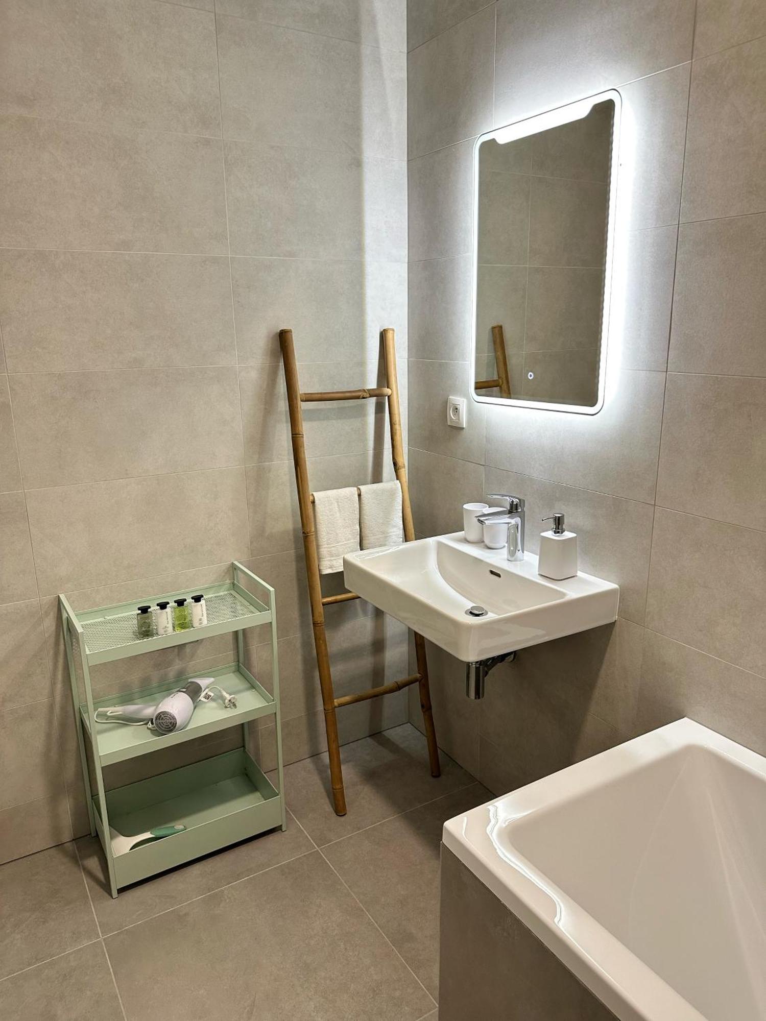 City Apartment I Trencin Exterior foto